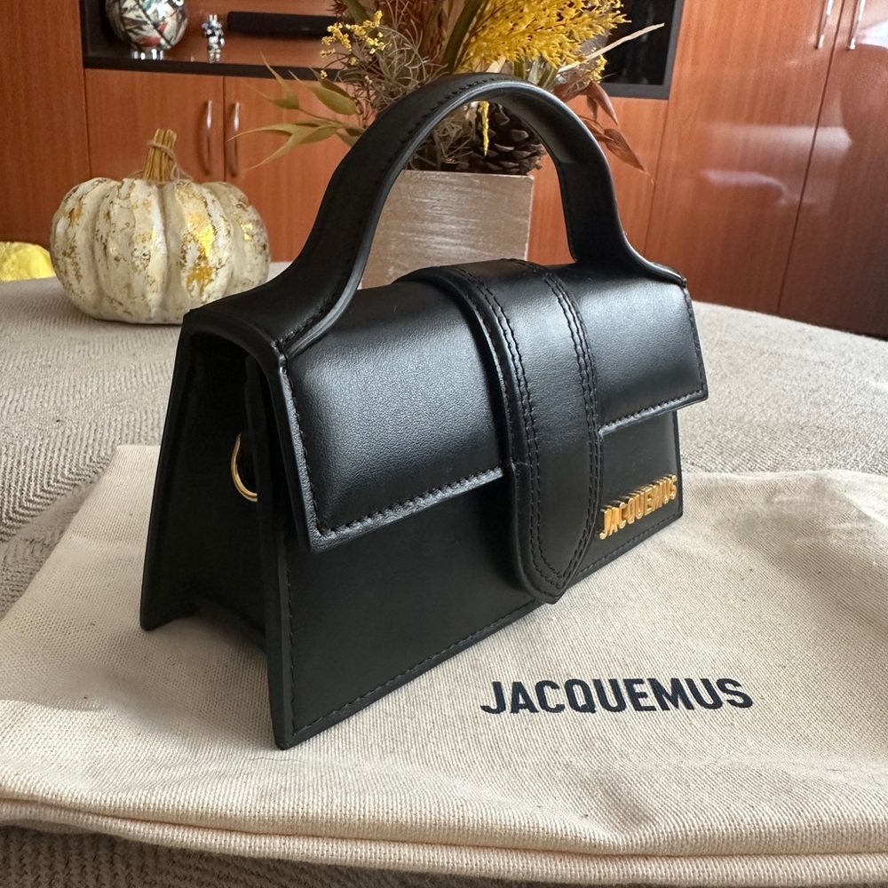 Jacquemus Le Bambino
